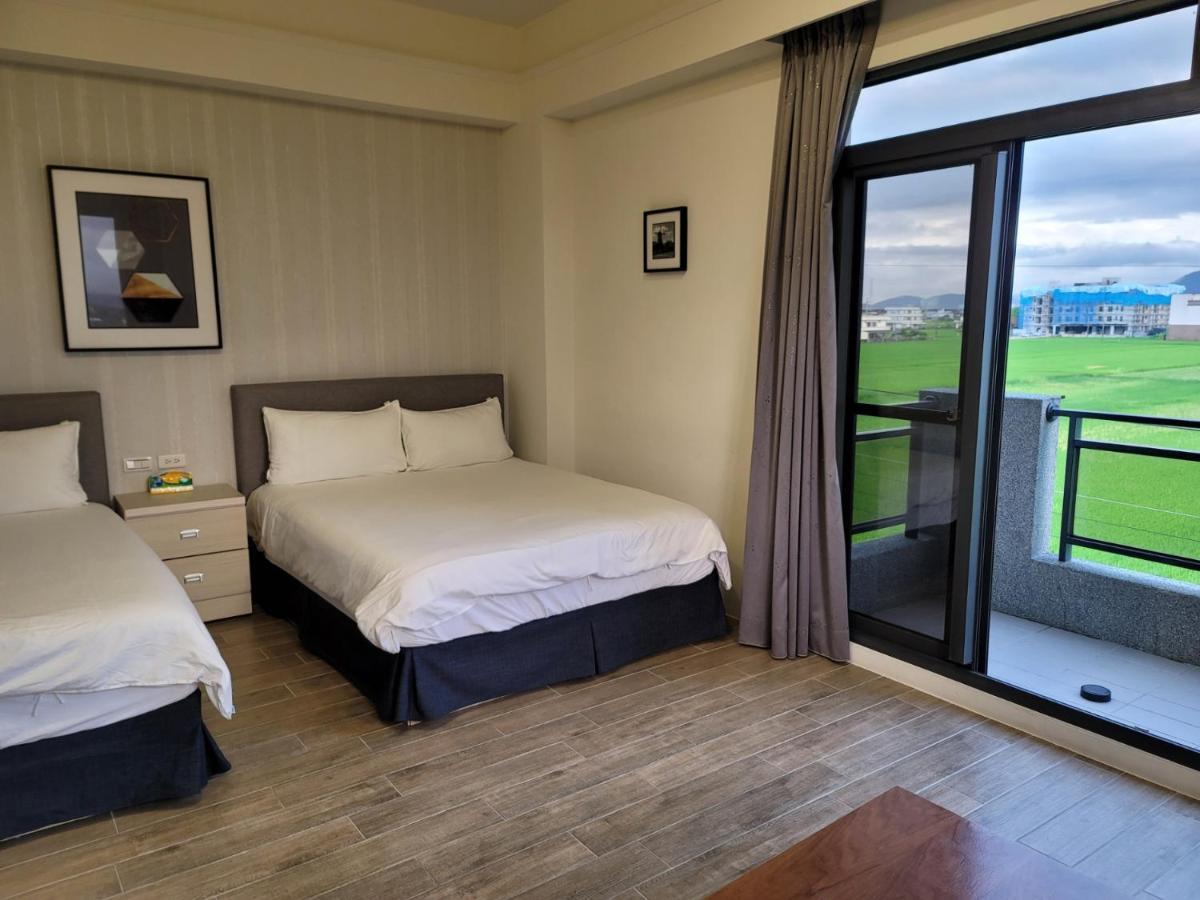 渡小夜電梯民宿 Yilannight B&B Wujie Exterior photo